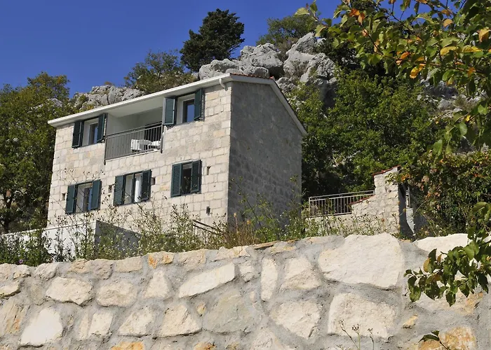 Secrets Of Dalmatia * Katuni